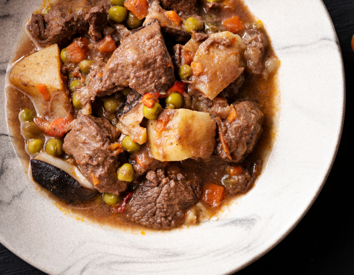 Ragout de ternera, verduras y setas de temporada